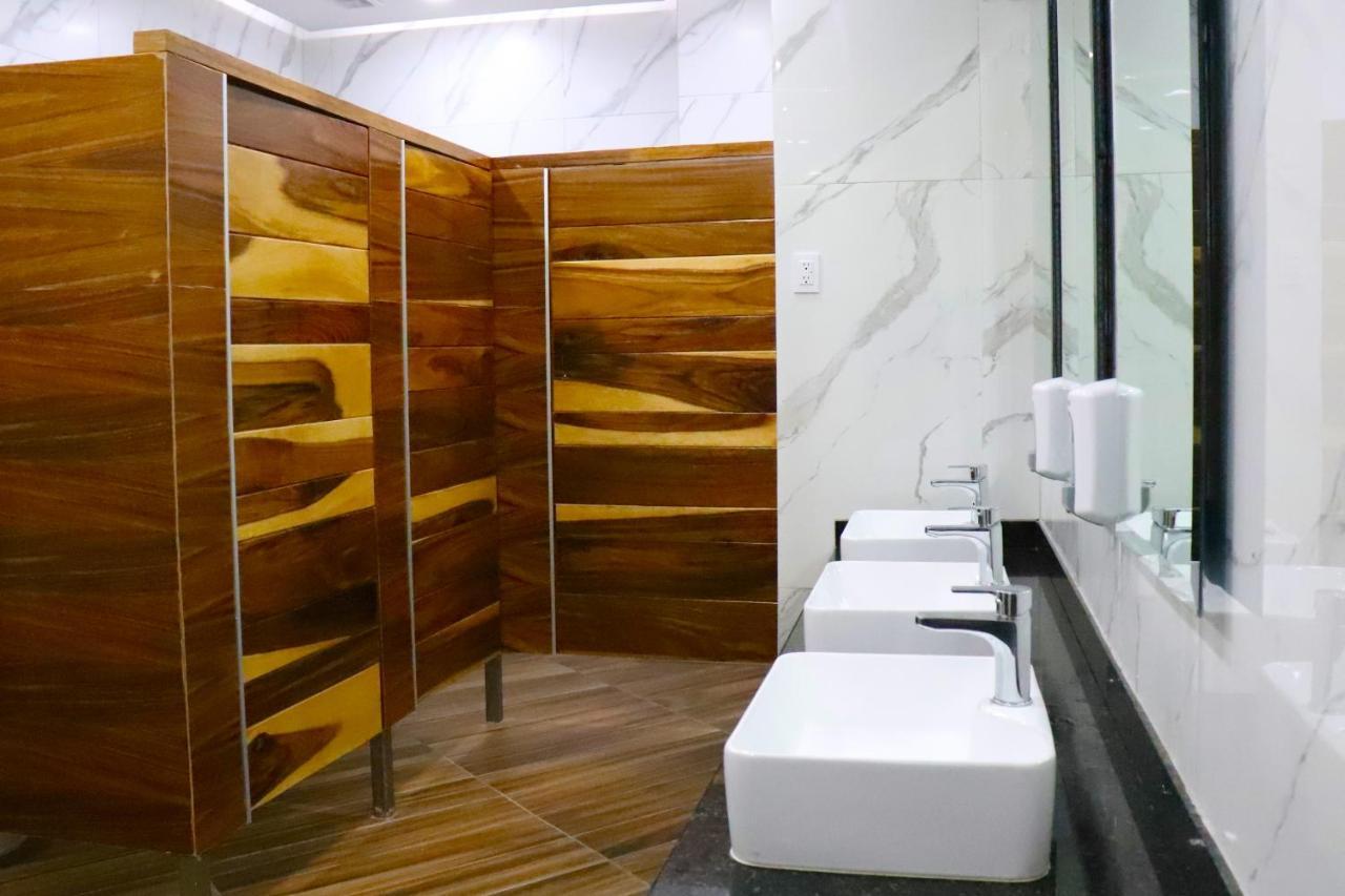 Hotel Bugari Aeropuerto Guadalajara Las Pintas Dış mekan fotoğraf