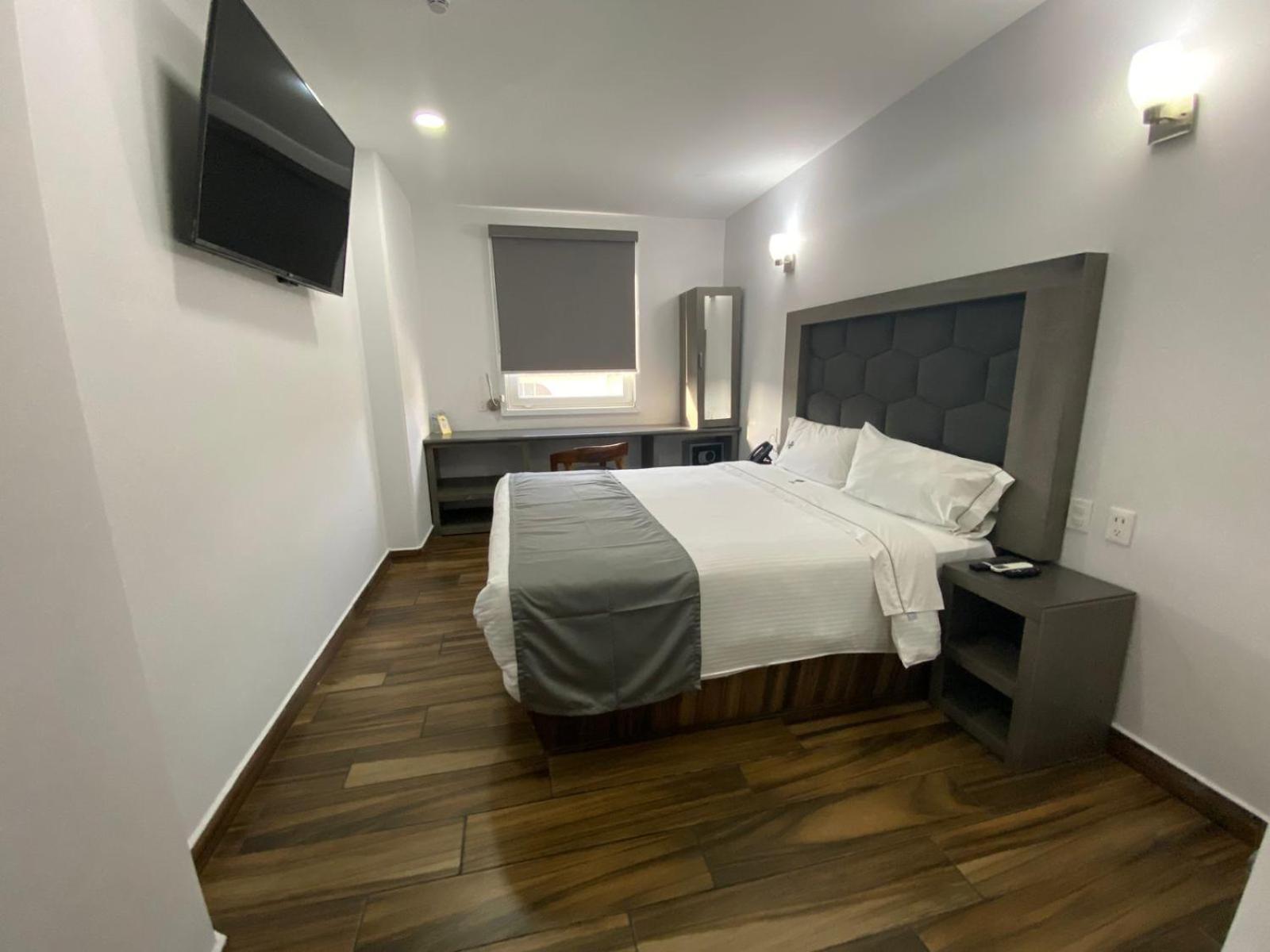 Hotel Bugari Aeropuerto Guadalajara Las Pintas Dış mekan fotoğraf
